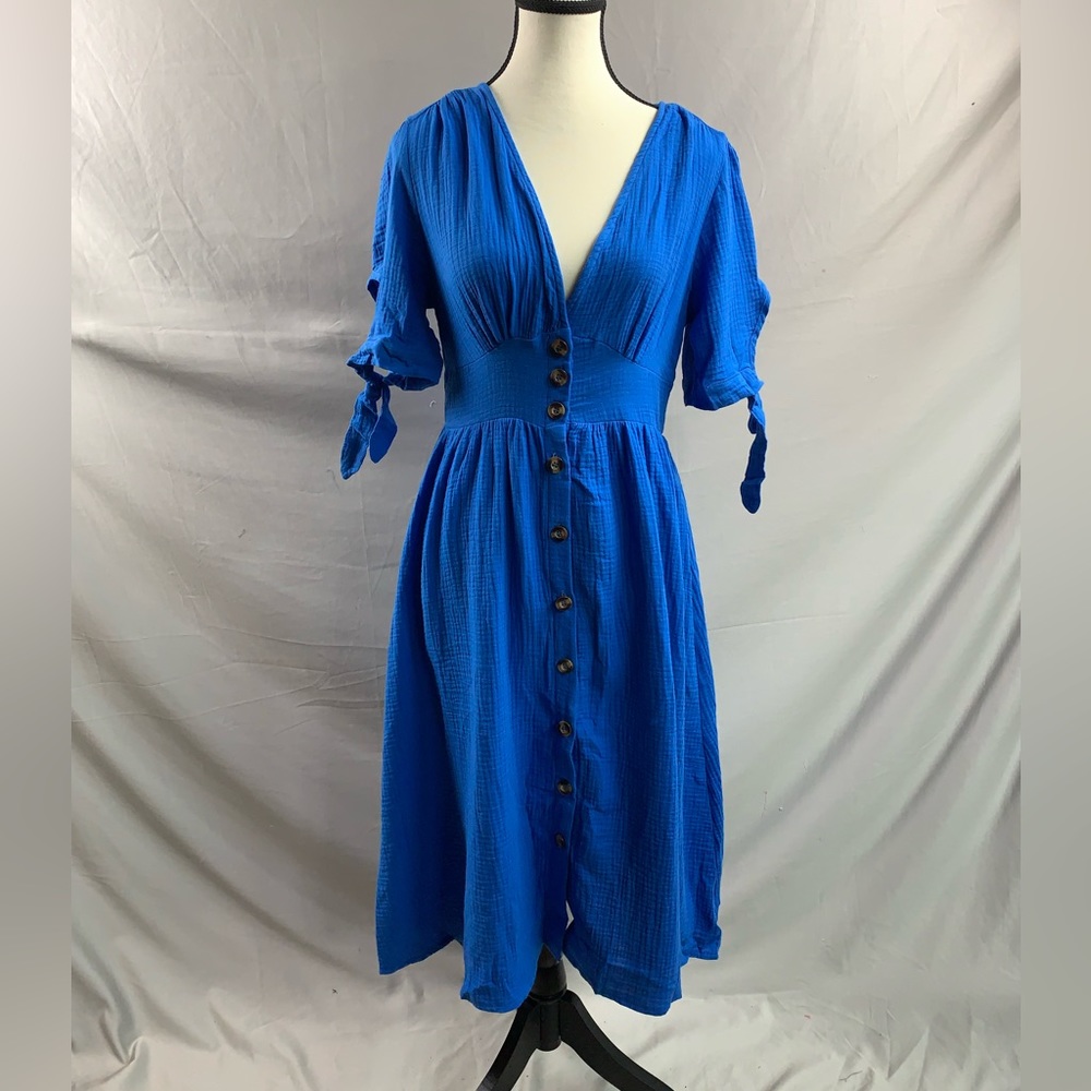Blue Button Front A-line Cotton Dress - Picture 6 of 6
